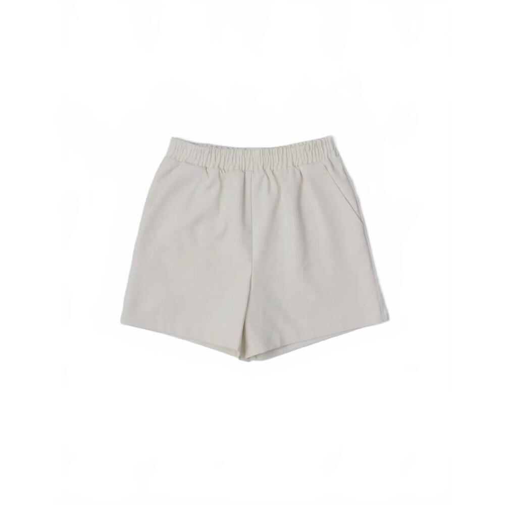 NEW BY TOGETHER women's refined shorts in milk